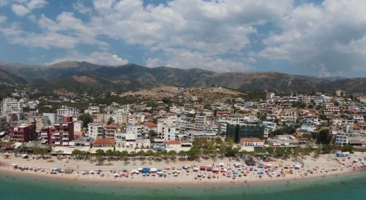 Vironas Hotel Himare Eksteriør bilde